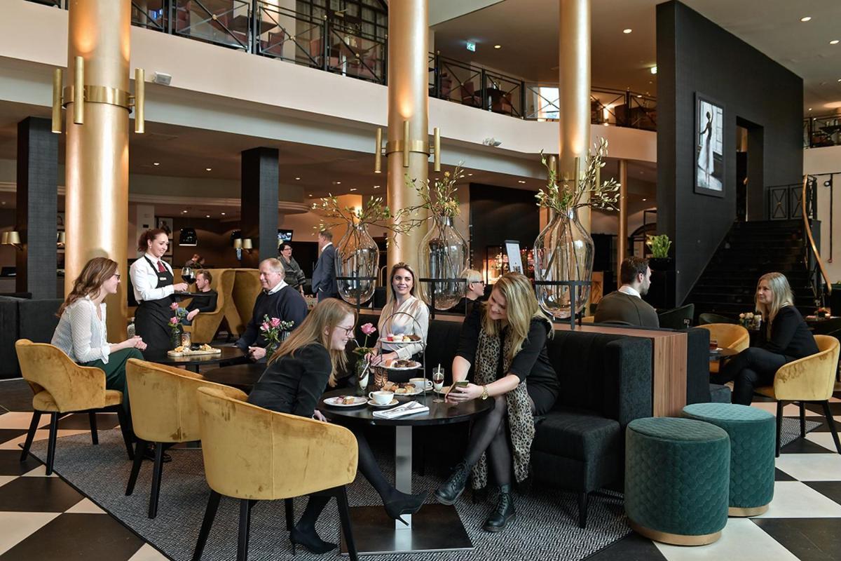 Van Der Valk Theaterhotel Almelo Exterior foto